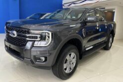 ford-ranger-2023-xlt-4x4-mau-xam-1216x800